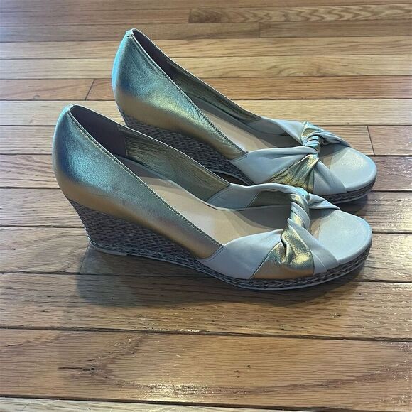 Cole Haan Women's Gold Metallic Wedge Heels Size 9B Open Toe Formal - Picture 2 of 8